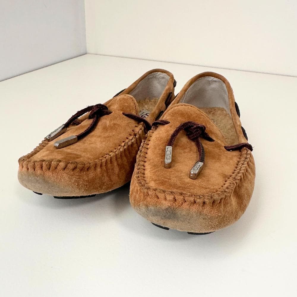 UGG アグ モカシン ムートン 靴 24センチ レディース 美品 - メルカリ