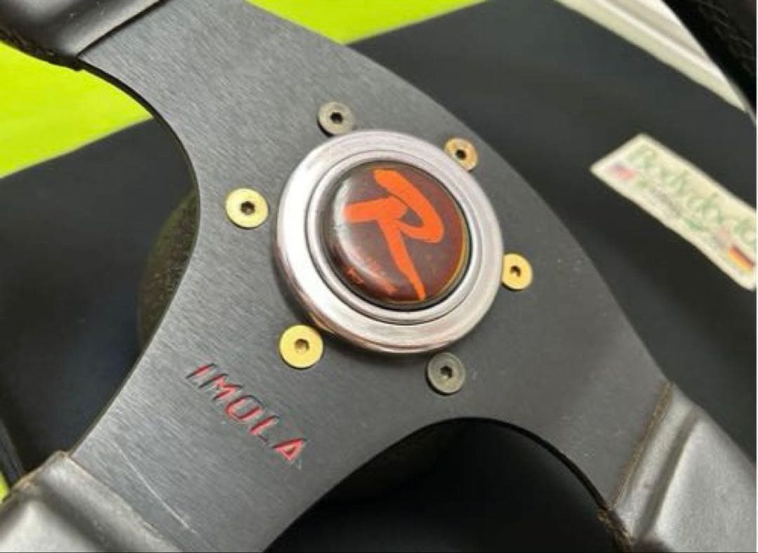 italvolanti IMOLAステアリング 3スポーク レザー製 新 デザイン