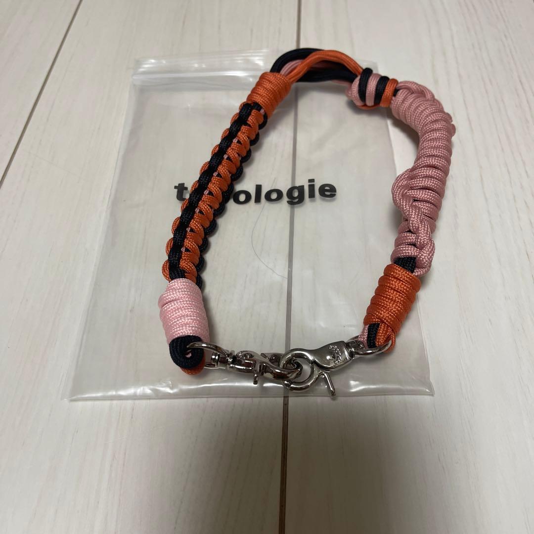トポロジー　メゾンキツネ　ストラップ メゾン キツネ』×『トポロジー』がコラボ！ スマホショルダーやミニ