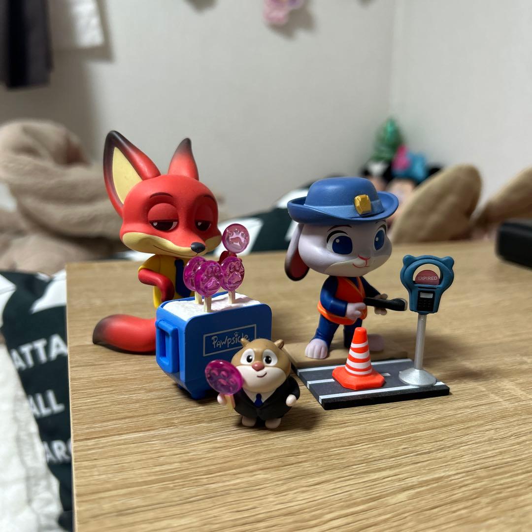 ズートピア フィギュア セット ポップマート - メルカリ