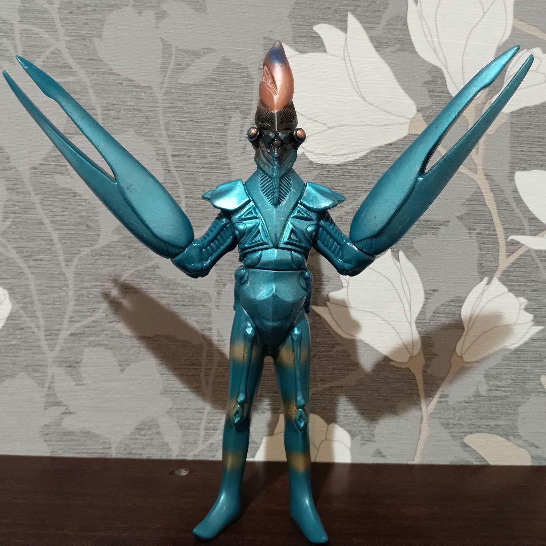 サイコバルタン星人 パワードモンスターシリーズ フィギュア ソフビ