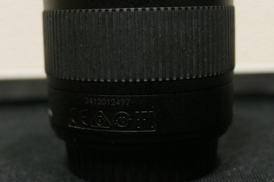 Canon 超広角 EF-S10-18mm F4.5-5.6 IS STM　中古
