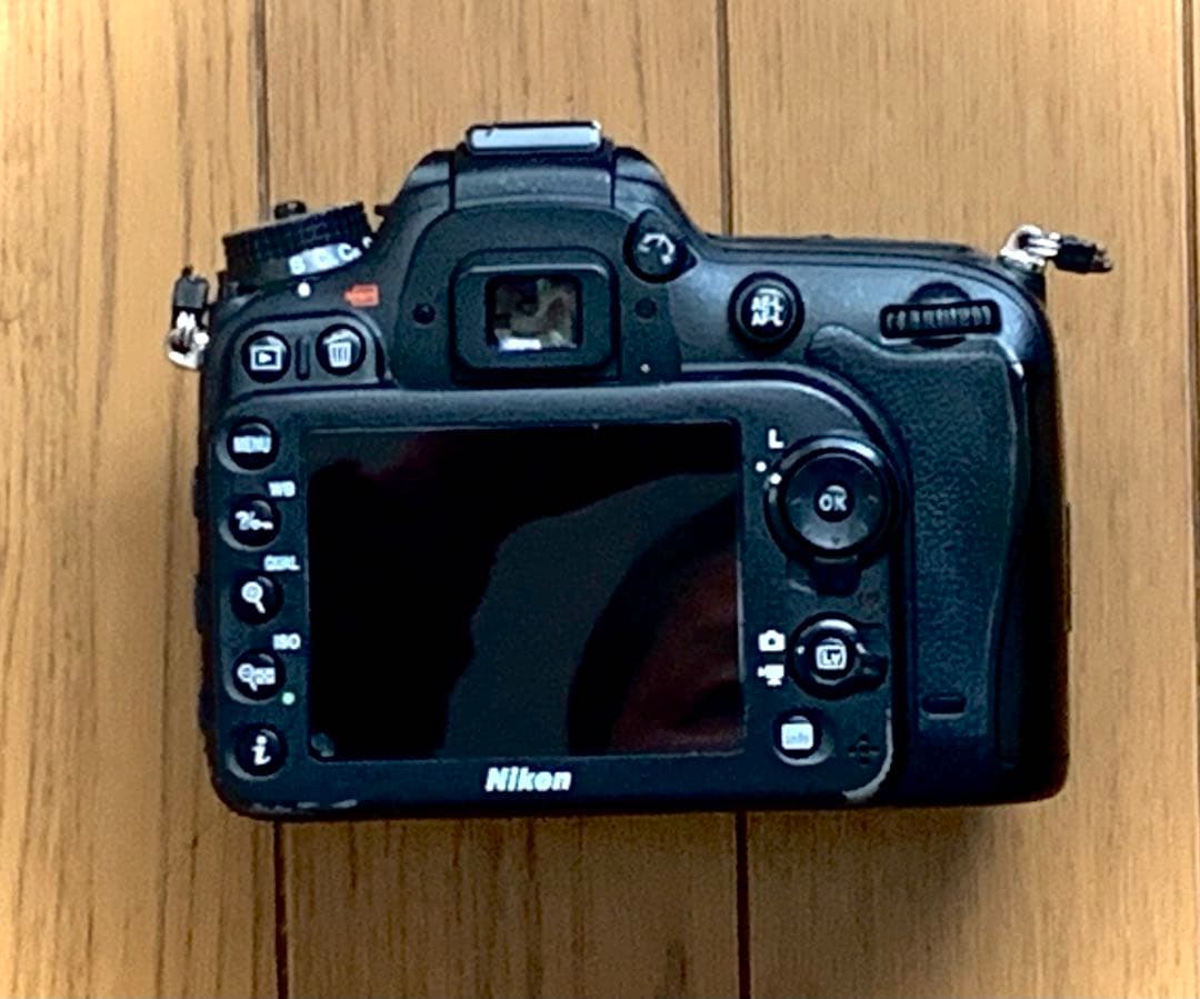 Nikon D7100 ボディ + WU1-s 付属品 - メルカリ