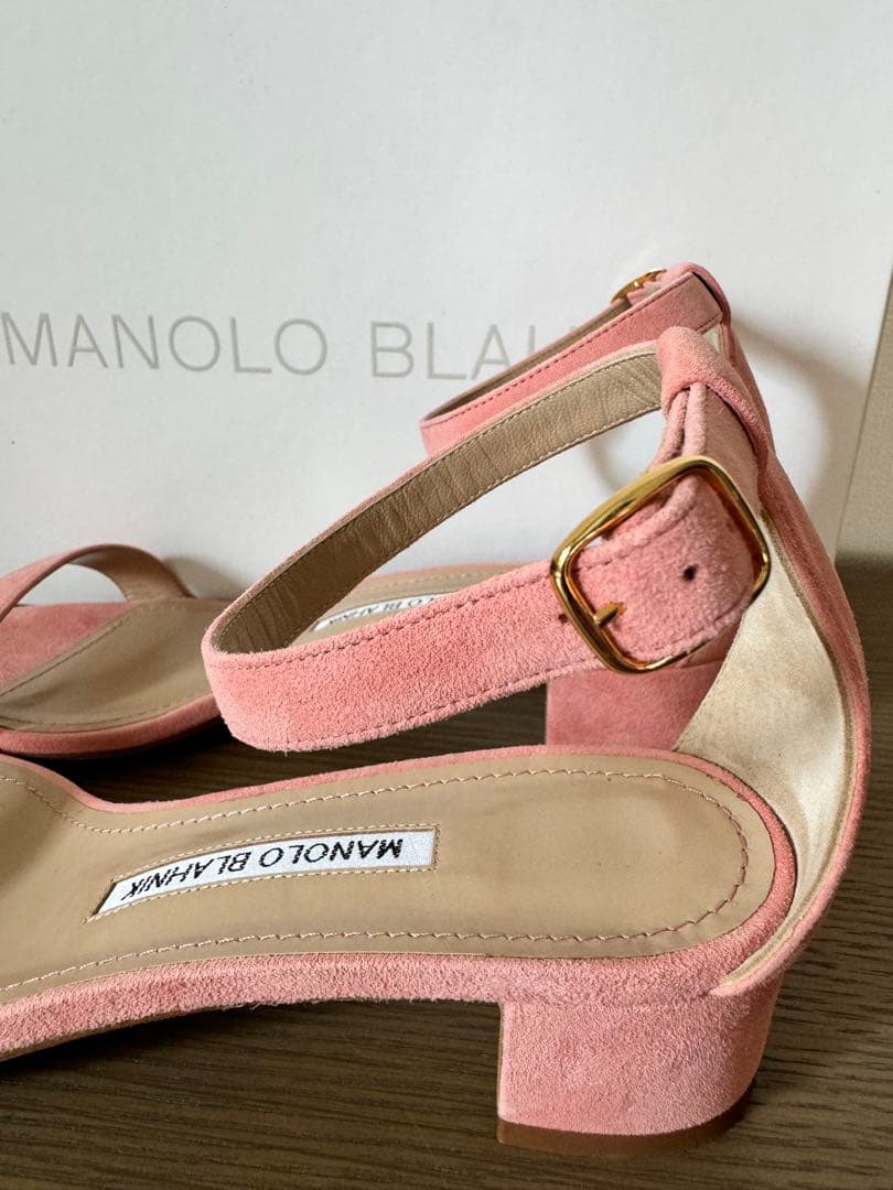 ☆新品☆ MANOLO BLAHNIK マノロ CHAFLAHI サンダル 39 - メルカリ