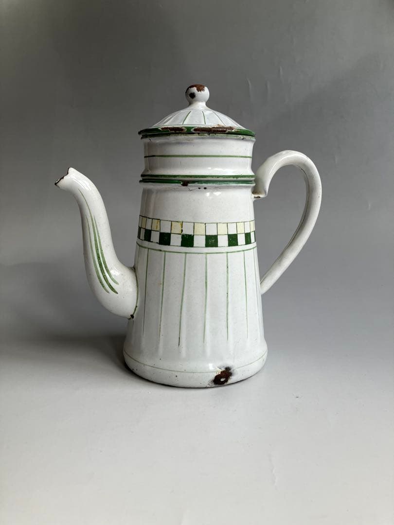 アンティーク　BF(BB)社　小振りなホーローポット　コーヒーポット　琺瑯 アンティーク BF(BB)社 小振りなホーローポット コーヒーポット 琺瑯