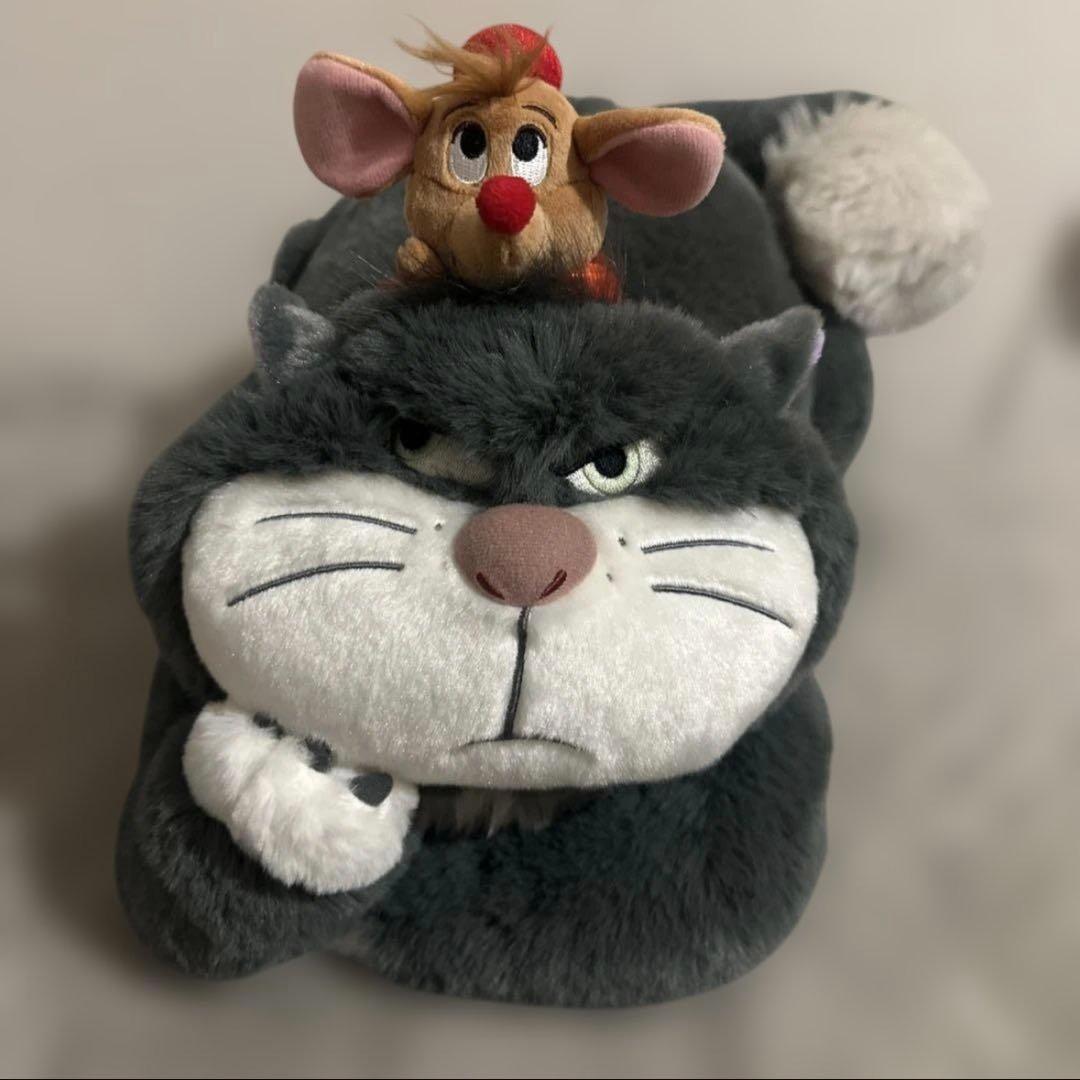 ディズニー ルシファーぬいぐるみ 最安値！！ - メルカリ