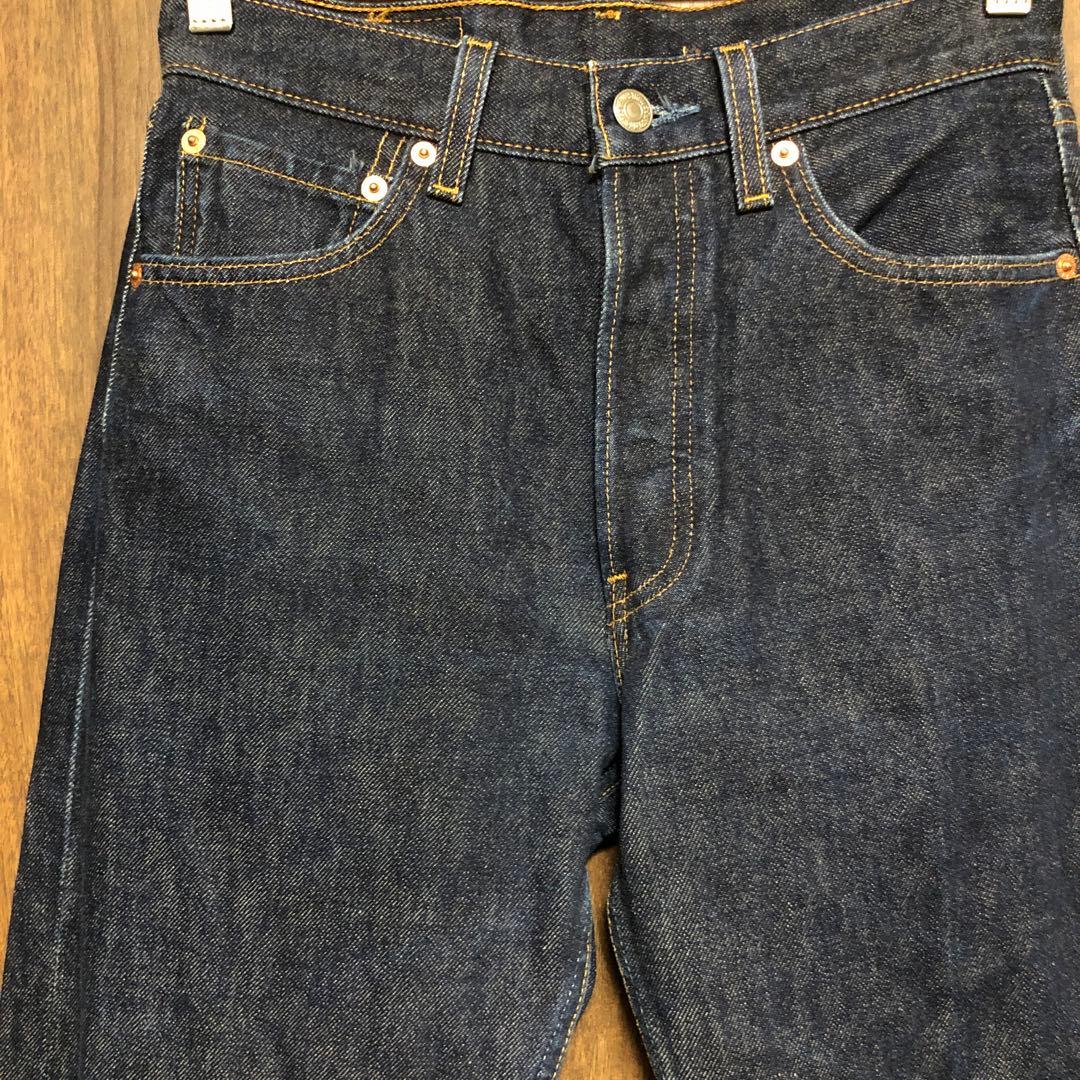 00s USA Levi's リーバイス 501xx デニムパンツ W29 濃紺 楽天市場】2001年製 USA製 リーバイス501xx 濃紺 ジーンズ 実寸W40 L29