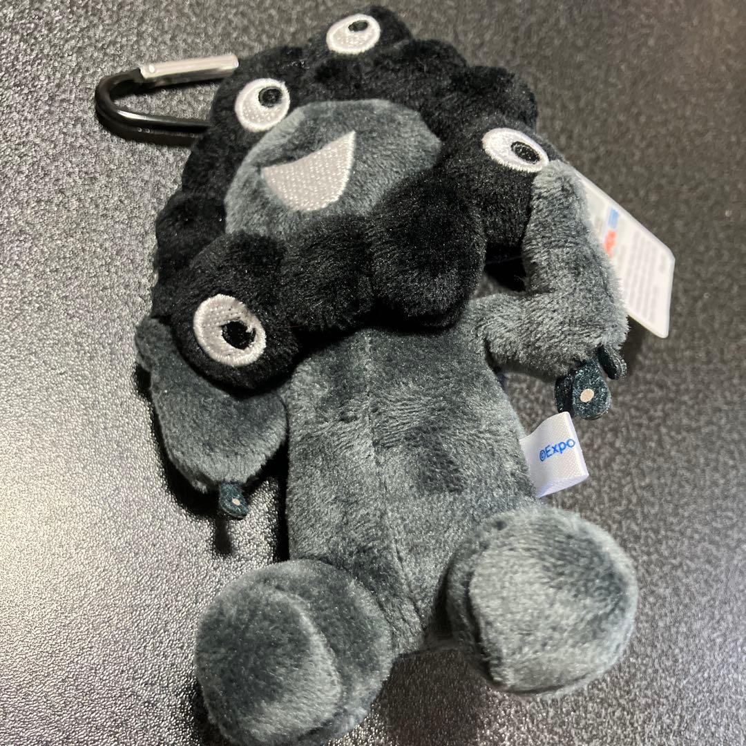 黒ミャクミャク カラビナ マスコット ぬいぐるみ 座り 立ち 2体セット