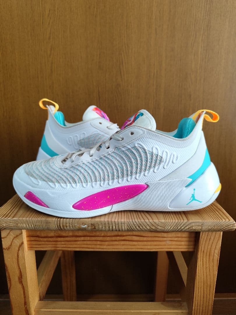 Nike Luka 1 \"White/Fire Pink\"　27.5cm　ルカ1