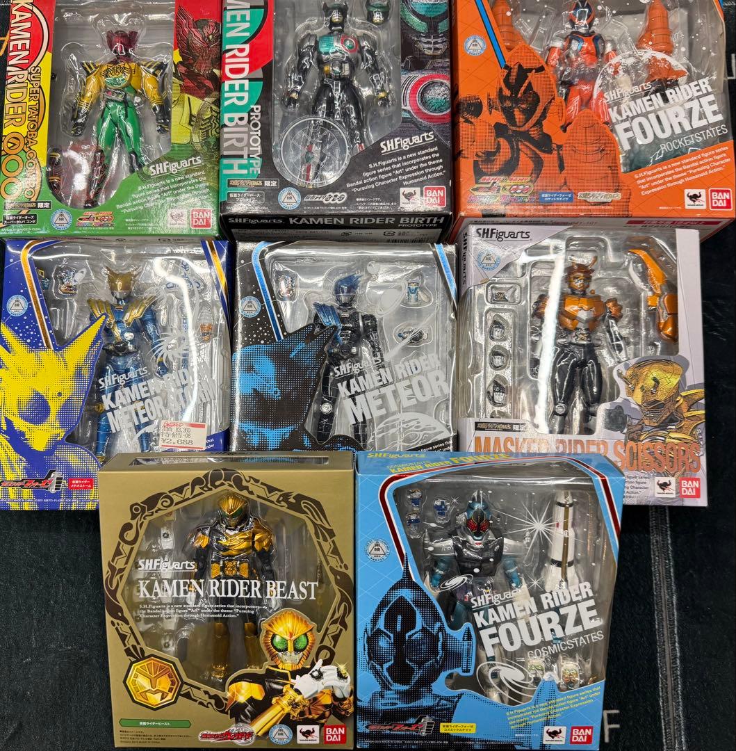 S.H.フィギュアーツ 仮面ライダー オーズ フォーゼ セット Amazon.co.jp: TAMASHII NATIONS S.H.フィギュアーツ 仮面ライダーZX