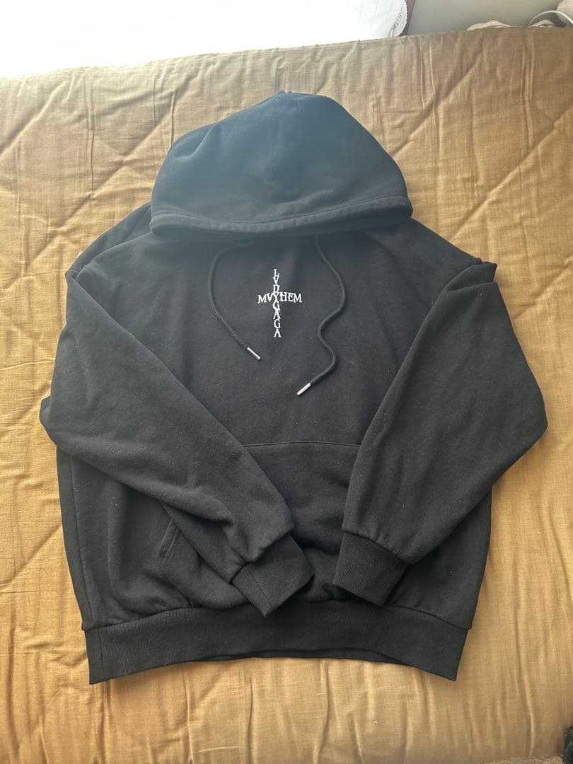 LADY GAGA MAYHEM ポップアップ限定 フーディー 黒M - メルカリ