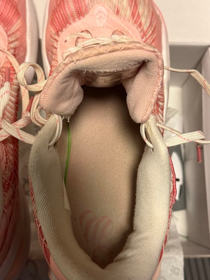 AR1 バレンタイン　28.5cm