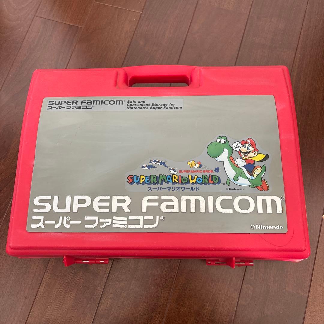 激レア 希少品 スーパーファミコンバッグ 赤 収納ケース 入手困難 本体
