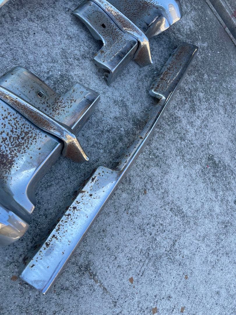 m*3様 64 インパラ フロントバンパー&リアバンパー セット - メルカリ