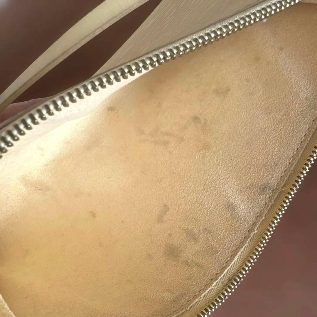 廃番品】ルイヴィトンエピ｜アクセソワールポシェット｜タッシリ