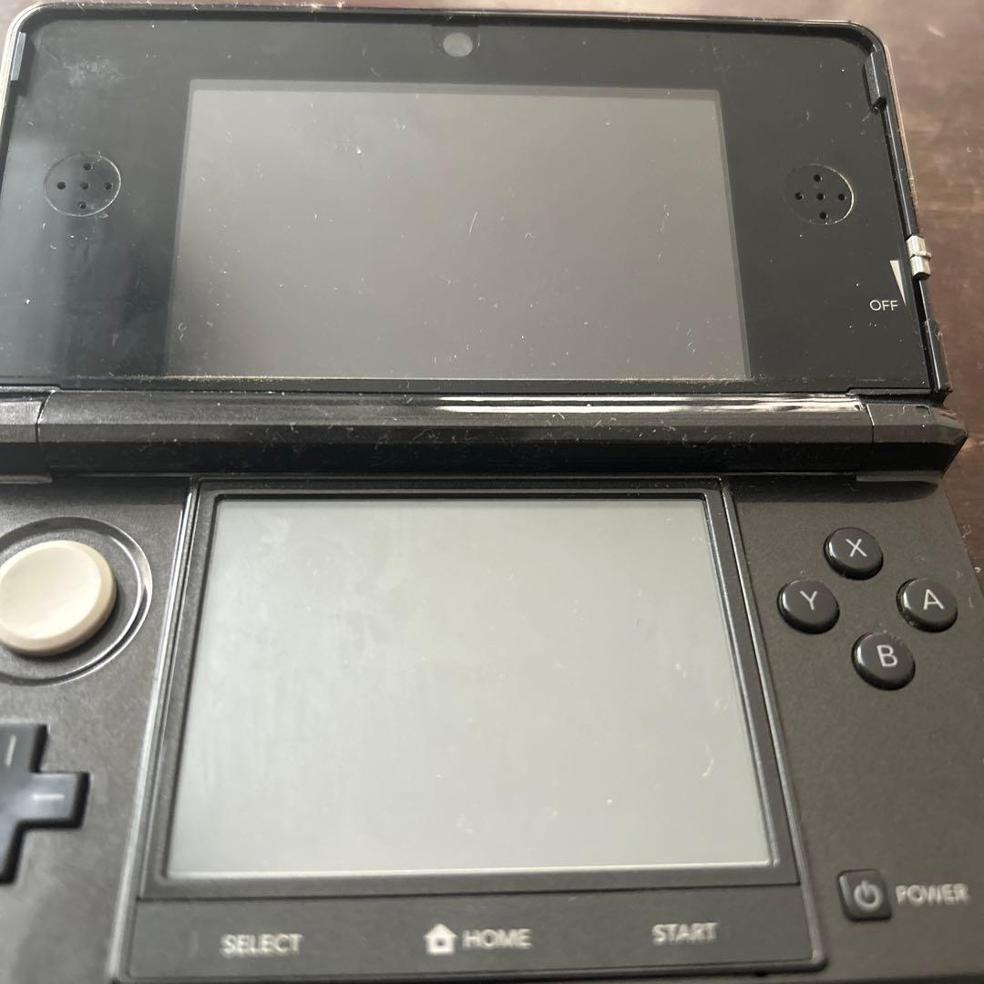 ニンテンドー3DS ブラック Amazon.com: New Nintendo 3DS LL Metallic Black : Video Games