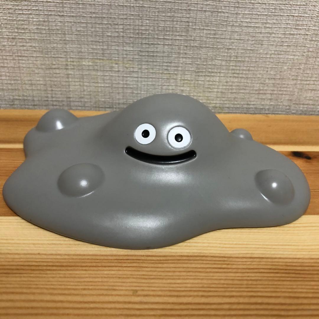 ドラゴンクエスト はぐれメタル ドアストッパー - メルカリ