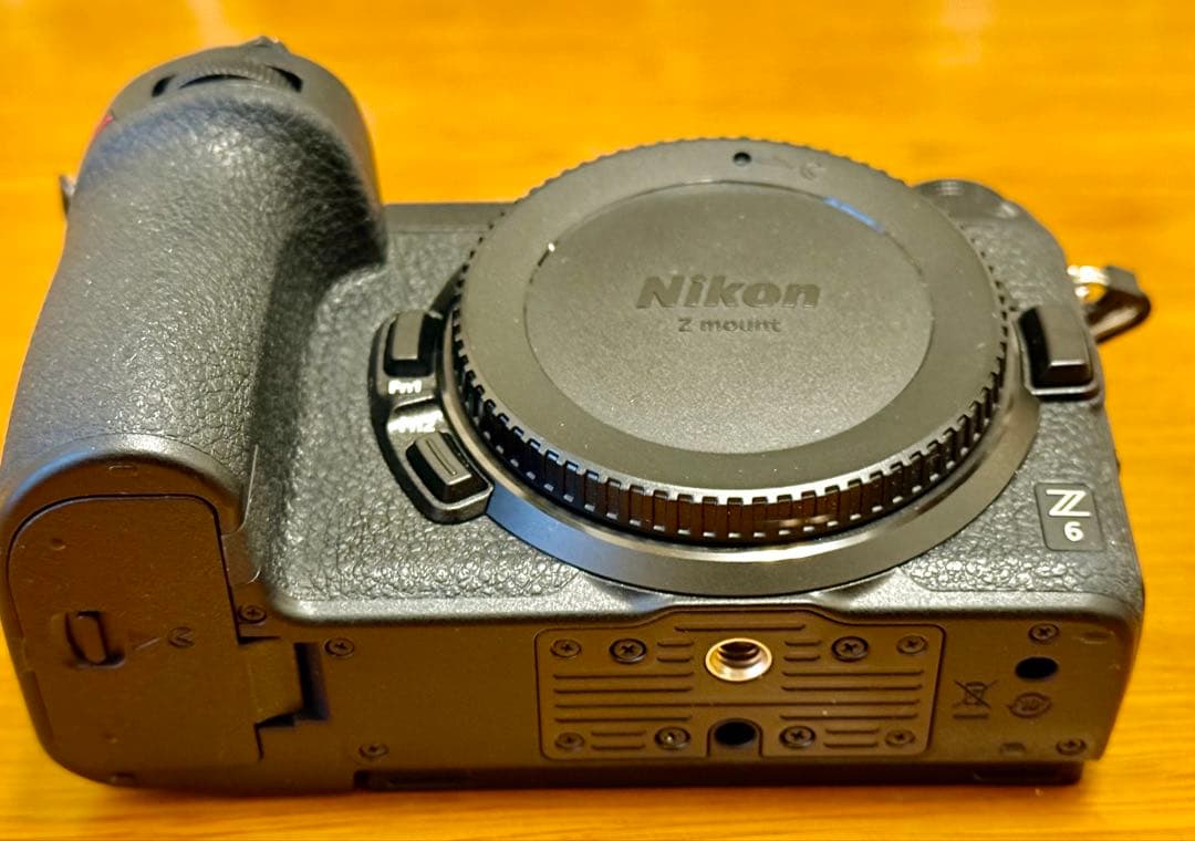 NikonZ6ボディ 1万6千ショット 保証期間 元箱付 XQD(32G)おまけ - メルカリ