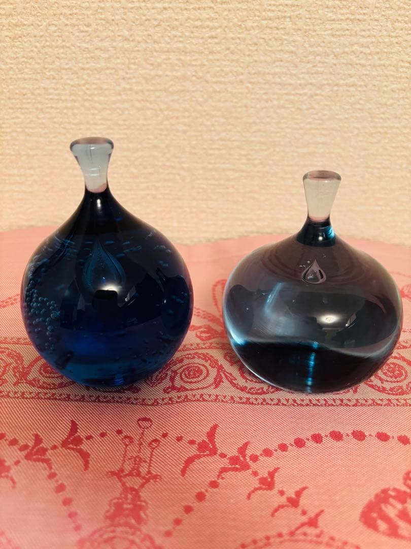 glass atelier えむに　ペーパーウエイト　『空のしずく』　2点 しずくペーパーウェイト ガラス | iichi 日々の暮らしを心地よくする