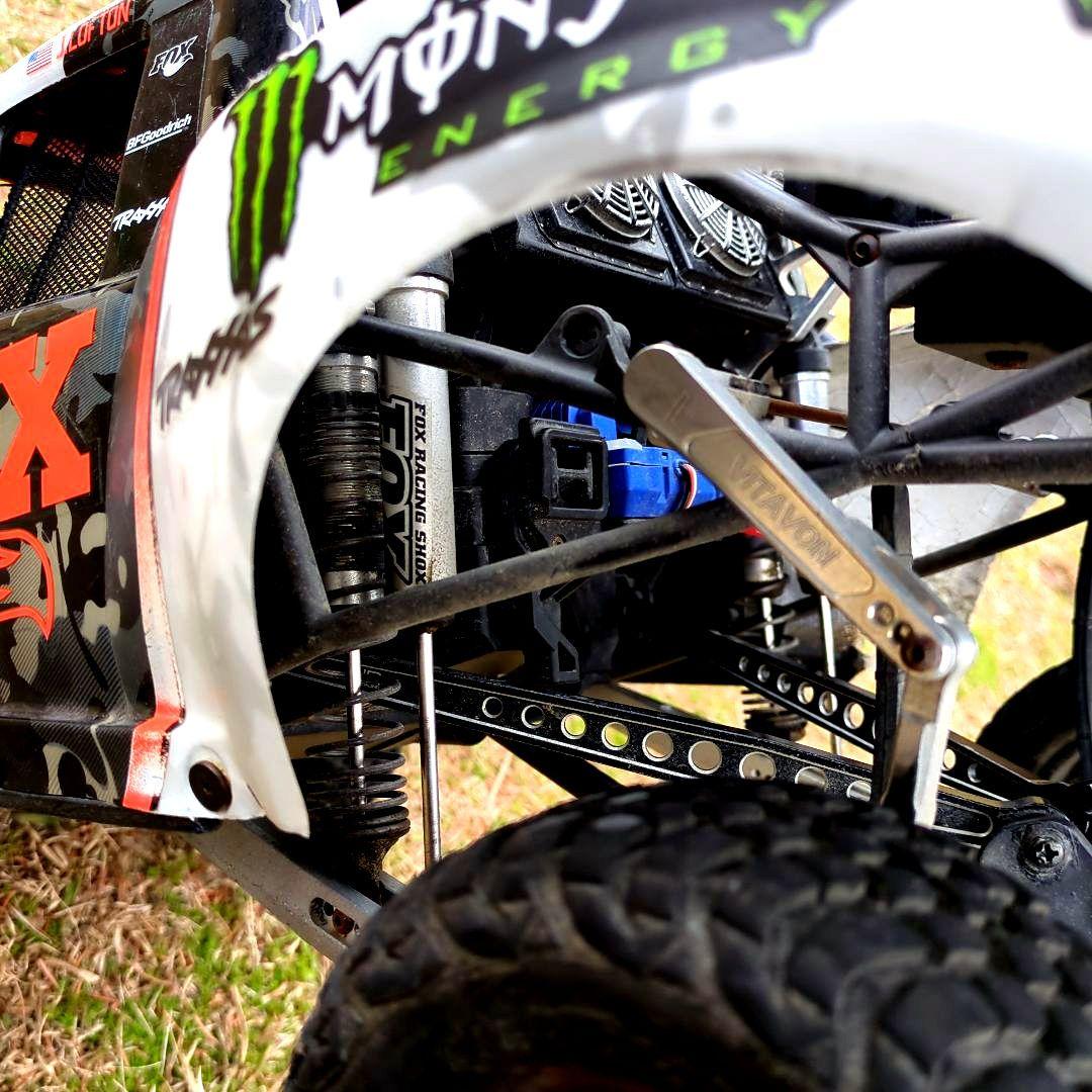 TRAXXAS Unlimited Desert Racer UDR カスタム - メルカリ