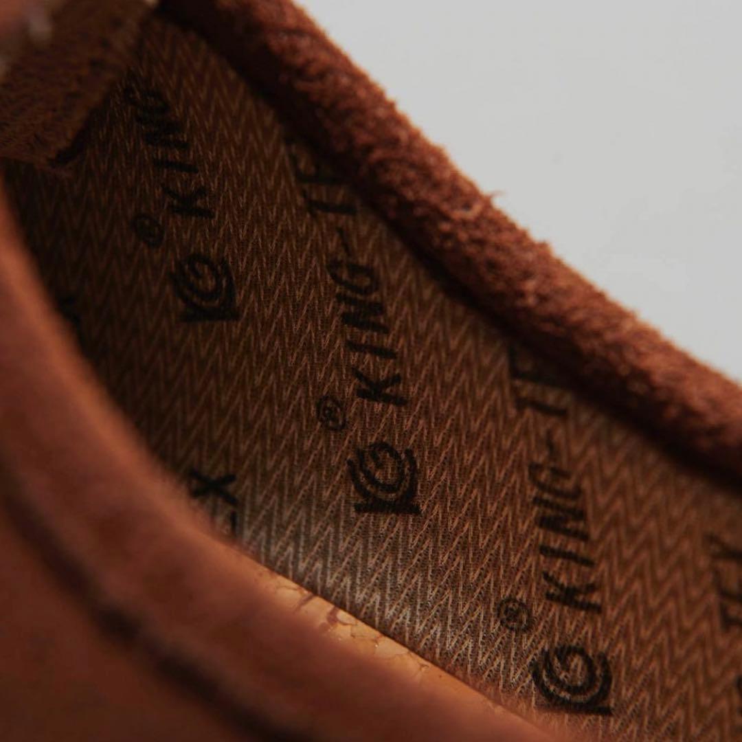 playground pg KNOCK 2 BROWN clarks ワラビー - メルカリ