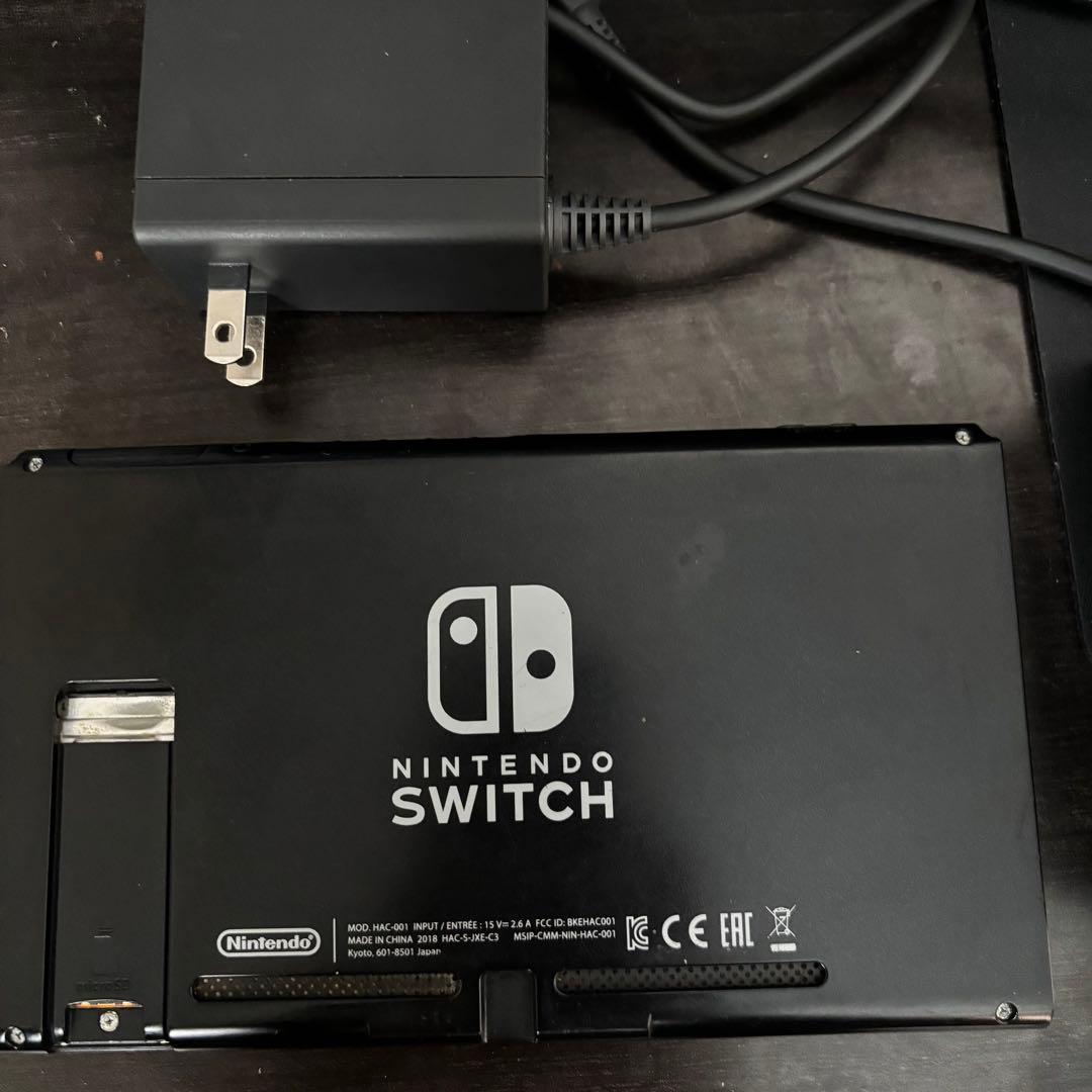 Nintendo Switch 本体 ブラック ACアダプター付き - メルカリ