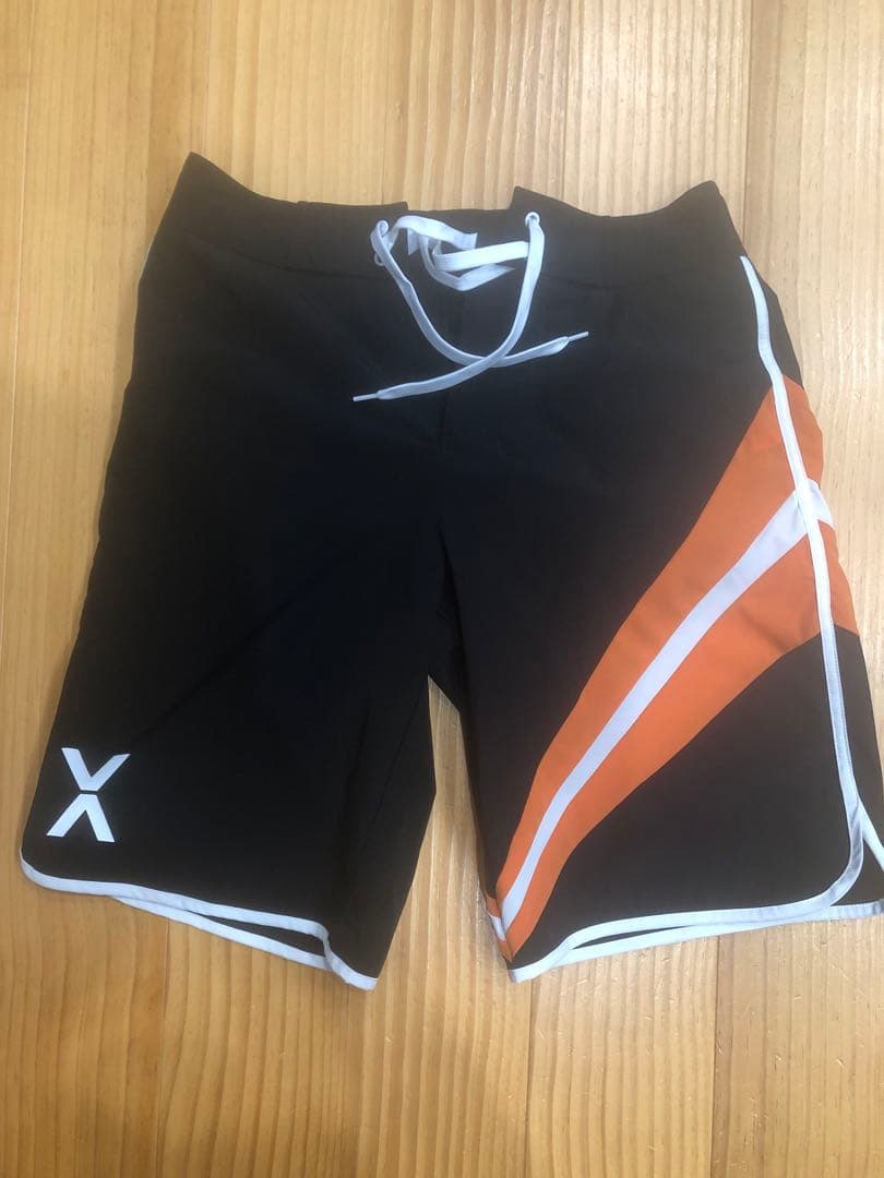 VEATM サーフパンツ Mサイズ ブラック/オレンジ SPEAR DESIGN SURF SHORTS (LONG & WIDE TYPE)
