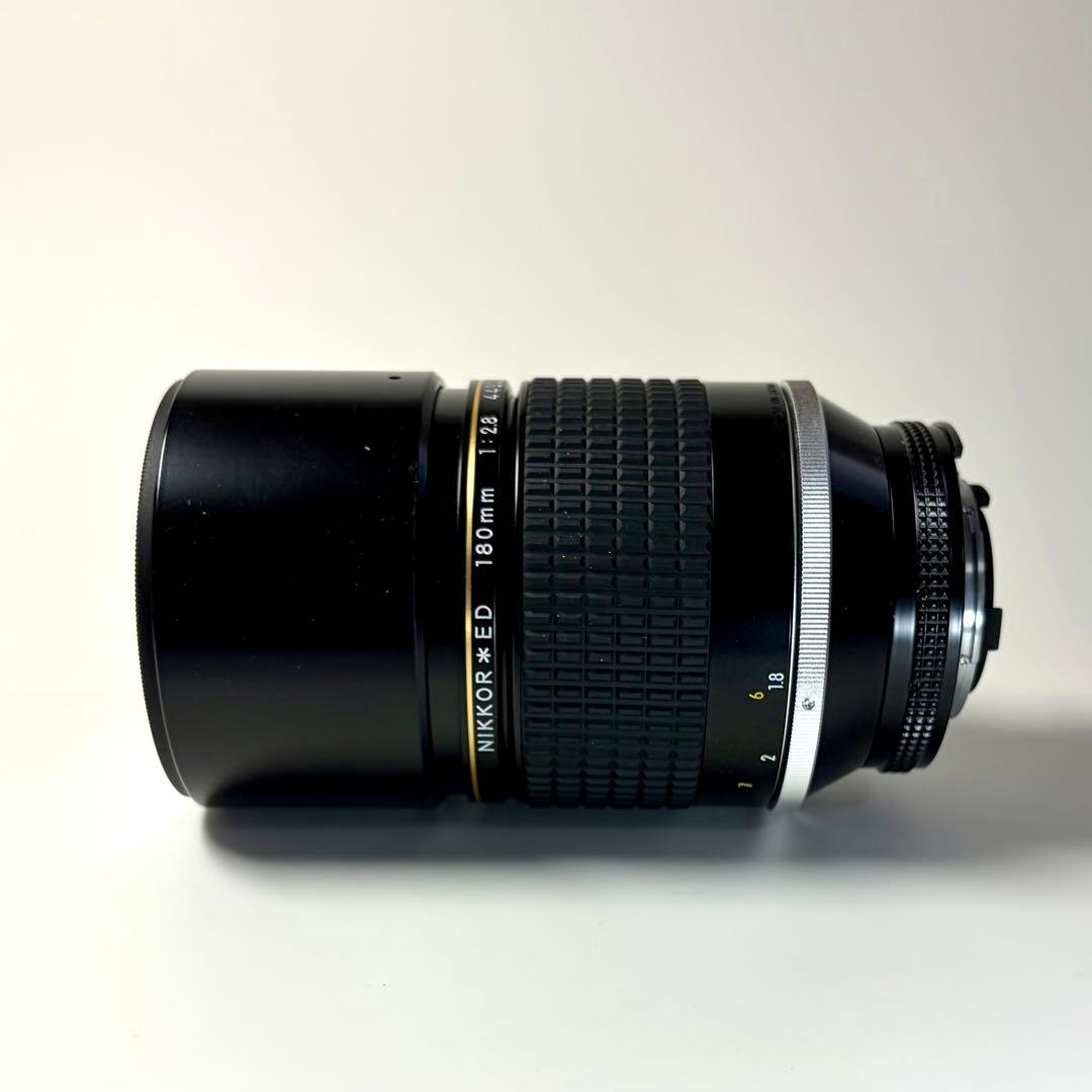 NIKKOR ED 180mm f/2.8 レンズ ニッコールレンズの話】AI AF Nikkor 180mm f/2.8D IF-EDとAI Nikkor