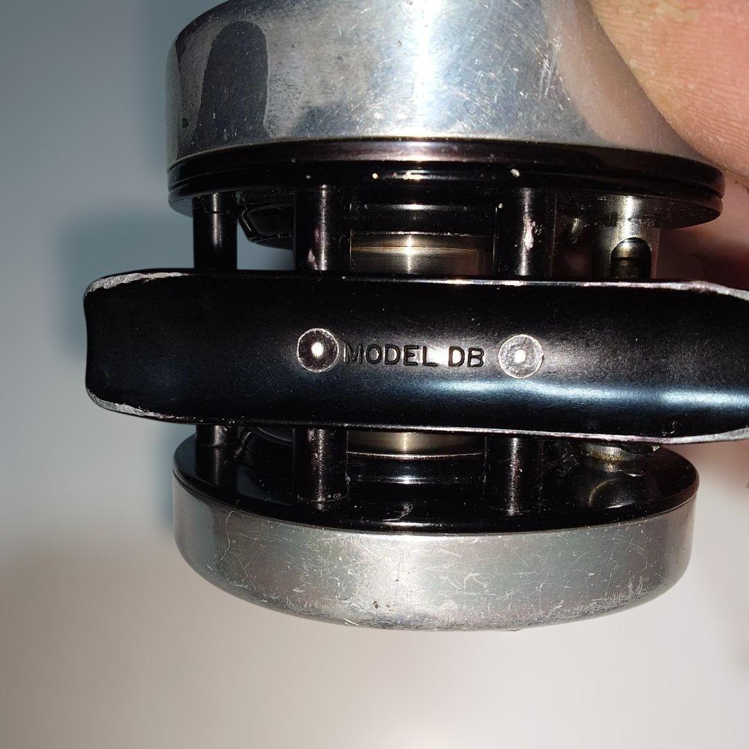 k*い様 Pflueger フルーガー 2600 ベイトリール - メルカリ
