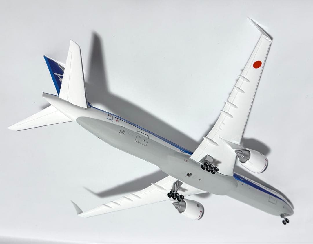 全日空商事 1/200 B777-9 ANA 地上姿勢 NH20160 - メルカリ