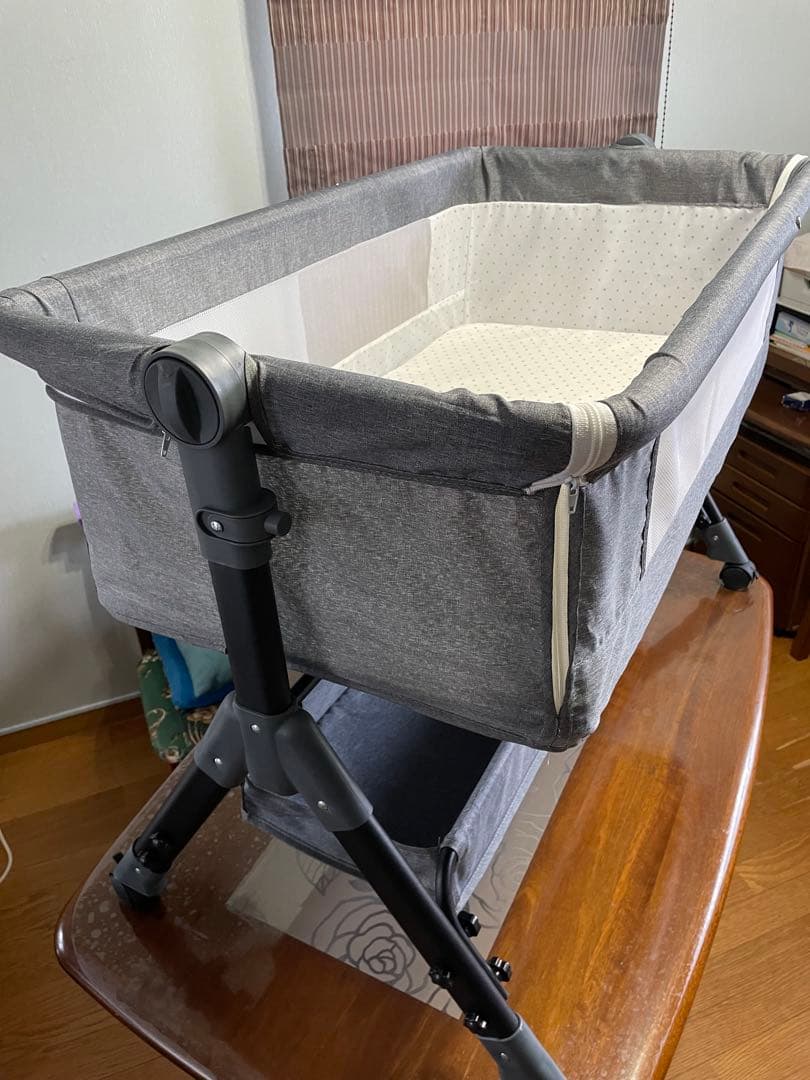 グレー ベビーベッド 折りたたみ式 ️再値下げ️折りたたみ式ベビー