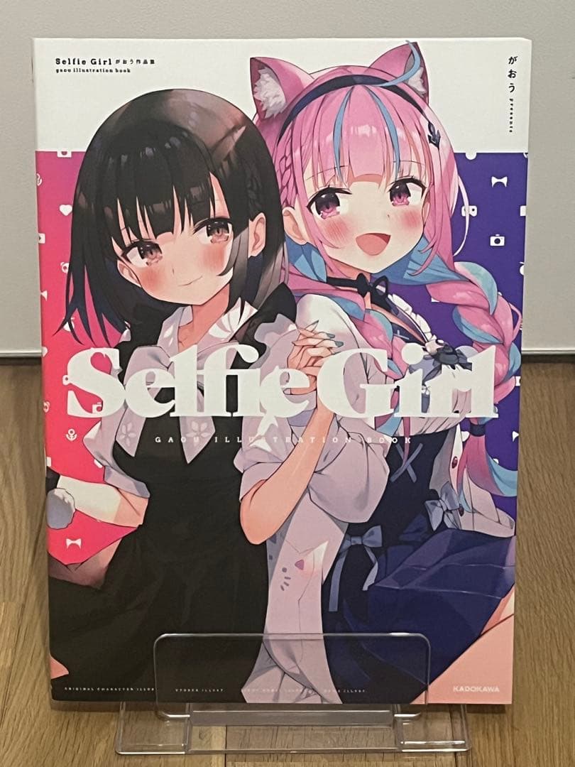 な*ぎ様 Selfie Girl がおう作品集 初版本 - メルカリ