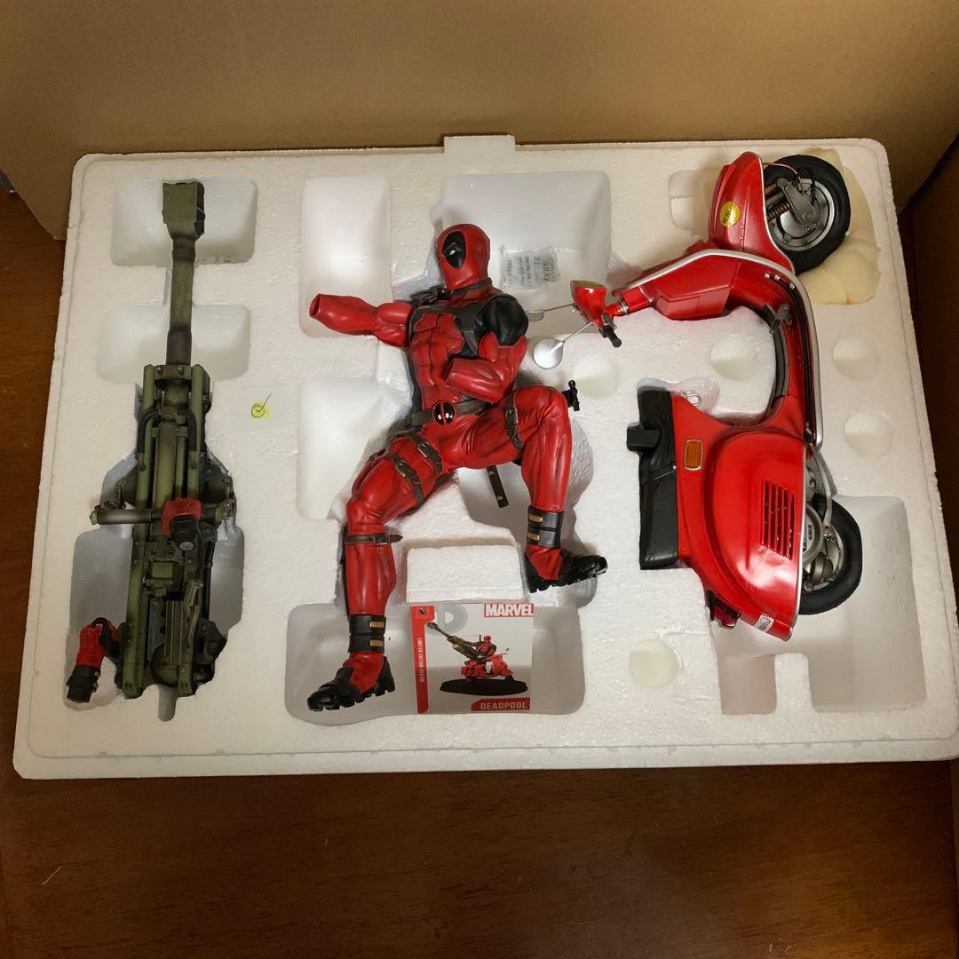 ジェントルジャイアント デッドプール ベスパ スタチュー Deadpool