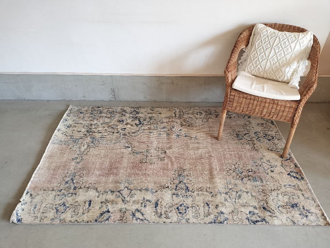 【タコ物語】シャビーなモーブピンクのヴィンテージラグ　No.722 Vintage】モロッコ・ヴィンテージラグ L-7 