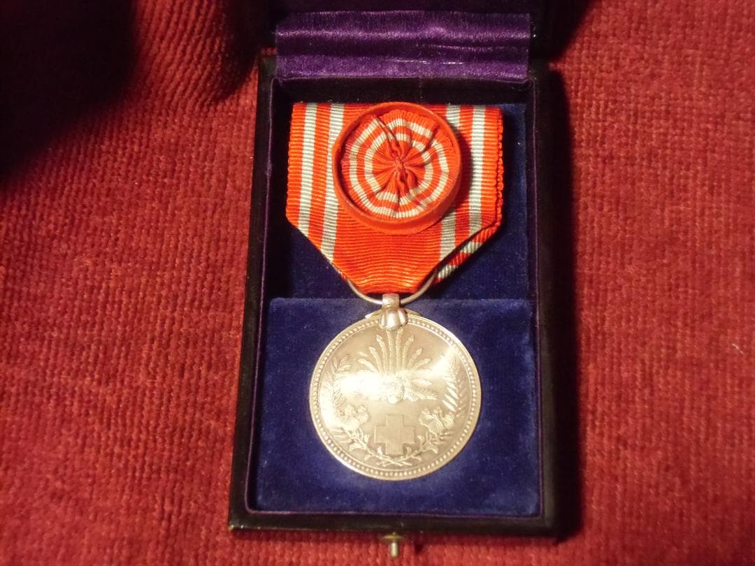 ○日本の勲章/徽章＊日本赤十字社＊明治二十一年制定＊特別社員章