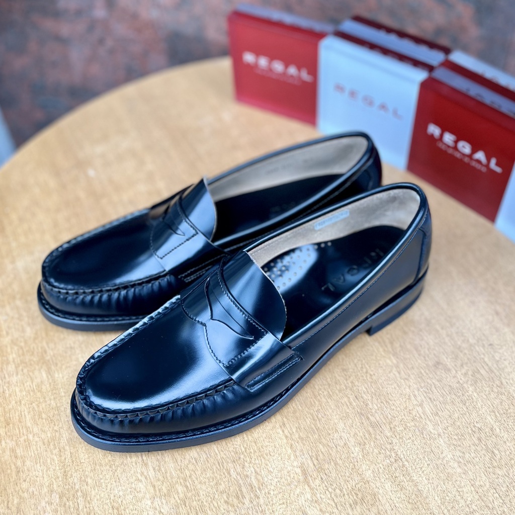 軽くてシャープな新作ローファー】定番と比較 | 靴のリーガル