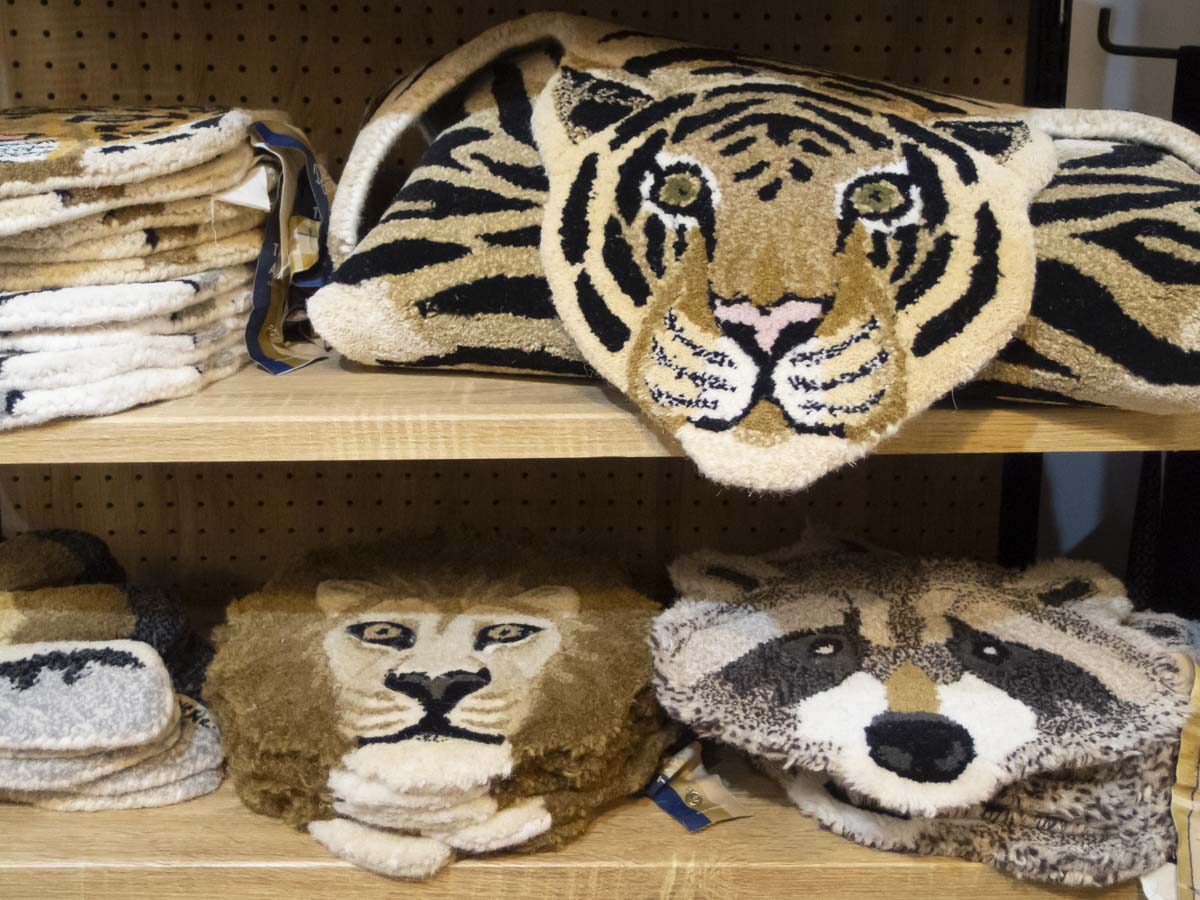 DOING GOODS（ドゥイング グッズ）アニマルラグ・ヘッドラグ - STARRY