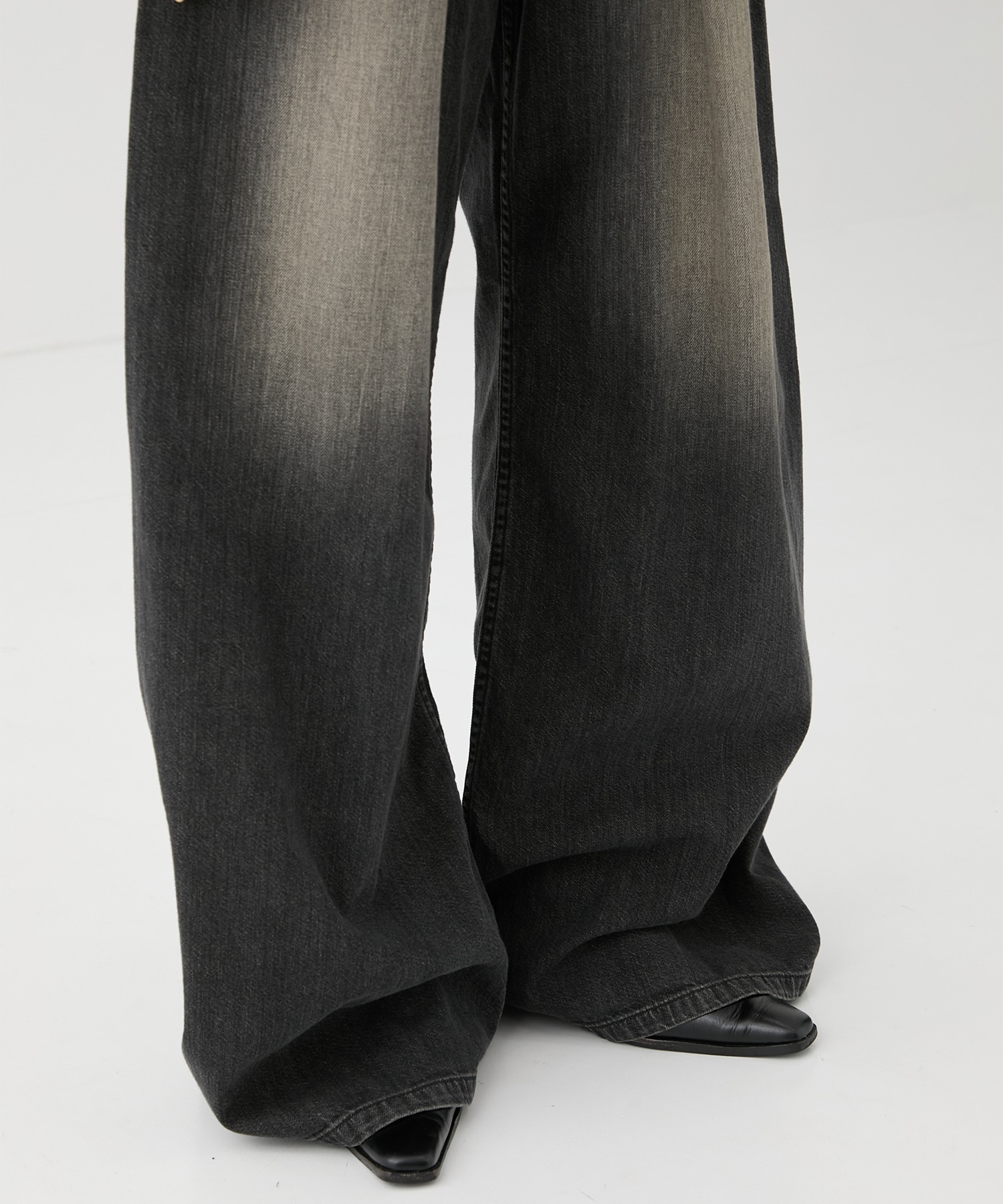 別注WASHED DENIM FOLDED WIDE PANTS (SHORT LENGTH)(XS BLACK): JOHN