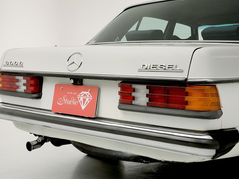 メルセデス・ベンツ W123 300D ディーゼル車 純正ステアリング 現状
