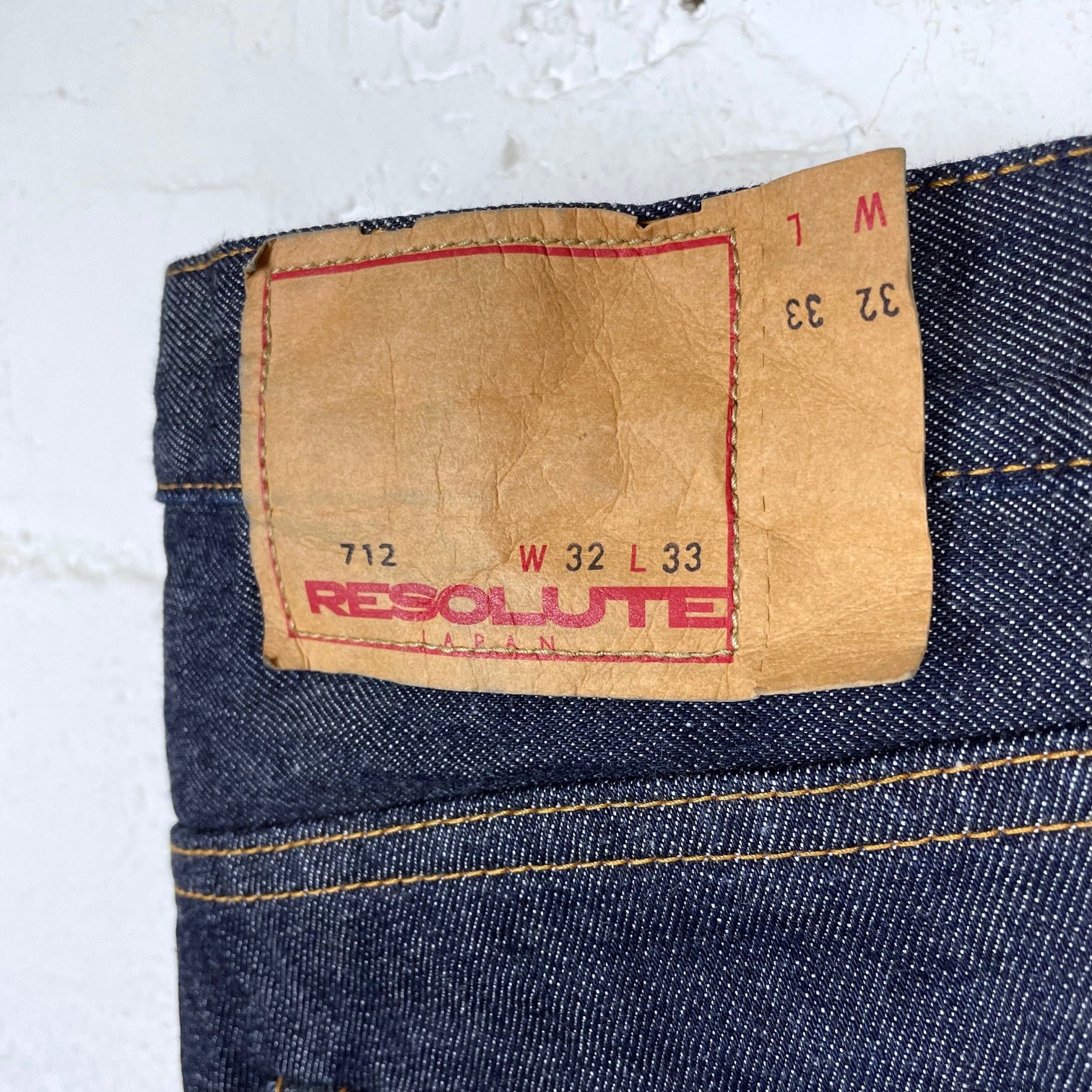 712 | resolute | made in japan – stuf|f-official