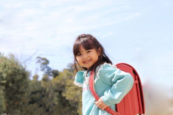 保存版】小学1年生・7歳の子ども向けおすすめ本～絵本から児童書まで