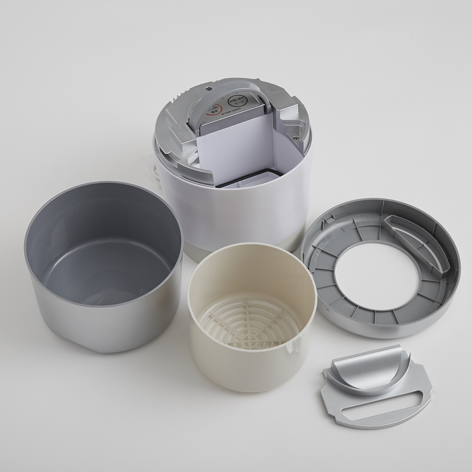 家庭用生ごみ減量乾燥機 パリパリキューブ ライトアルファ（脱臭