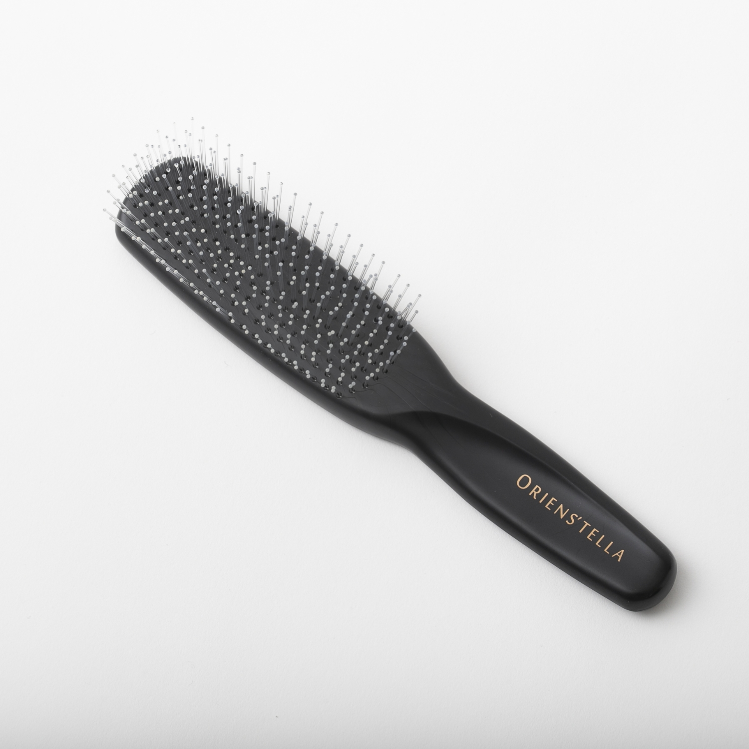 ORIENS'TELLA/スカルプクリーンブラシ SOLID -頭皮を整えるのが
