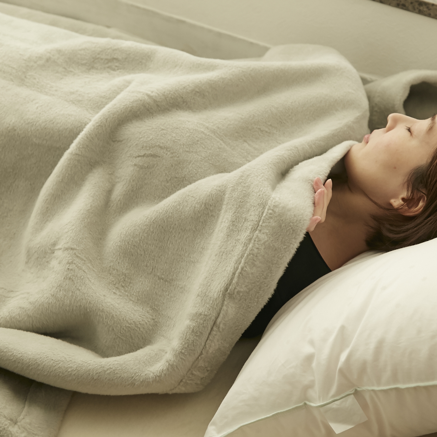 三井毛織/エジプト超長綿の掛け毛布 ダブル -静電気の起こりにくい