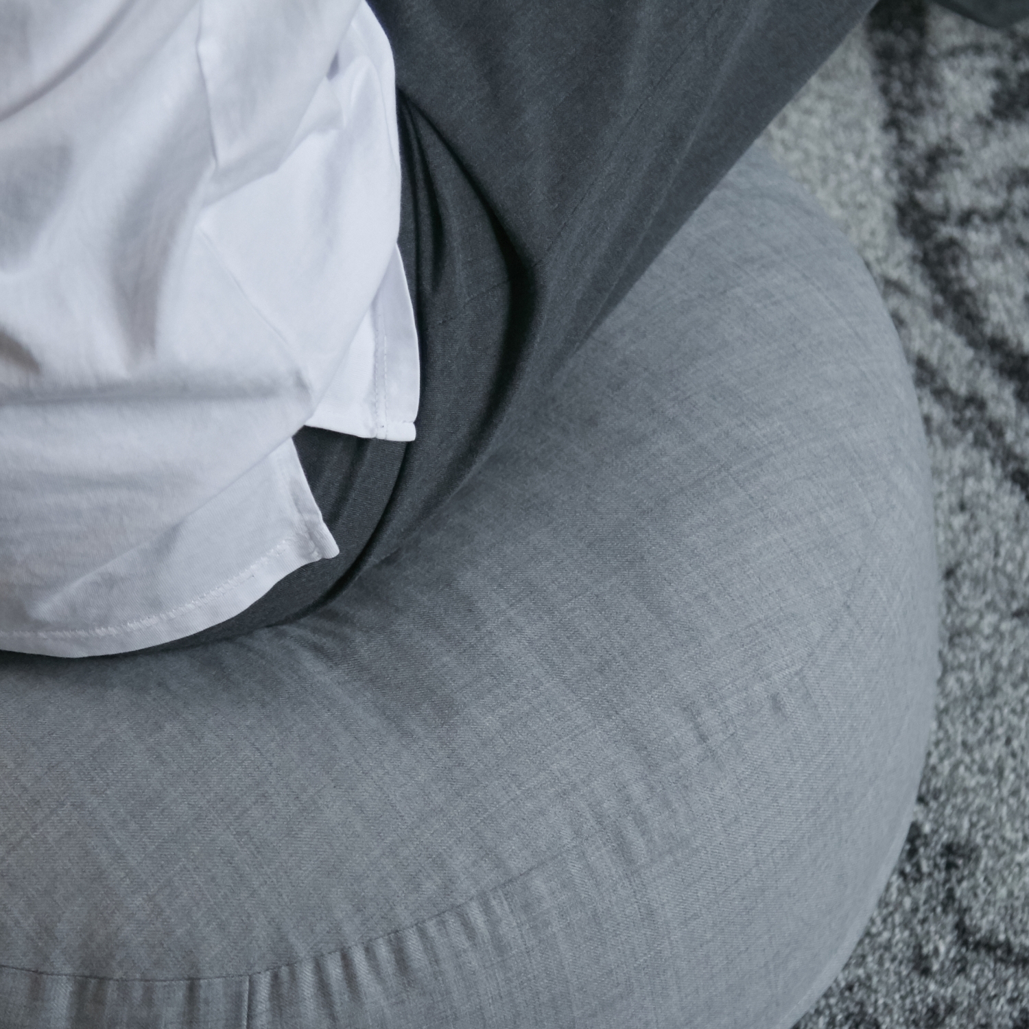 FIBER ART STUDIO/ソモウクッションチェア ラウンド -深く沈まず腰が