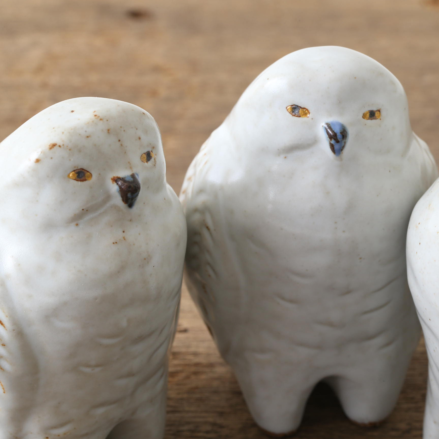 sen/動物のオブジェ owl（ふくろう） -シュールな表情でこちらを見て