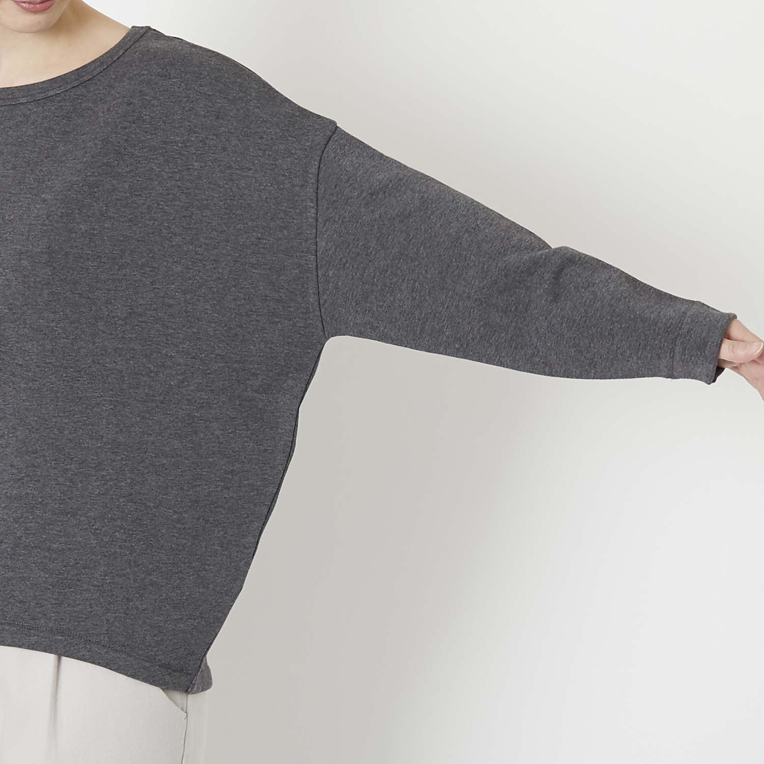 DRESS HERSELF/プルオーバーウォームシルク ボートネック -肌側シルク