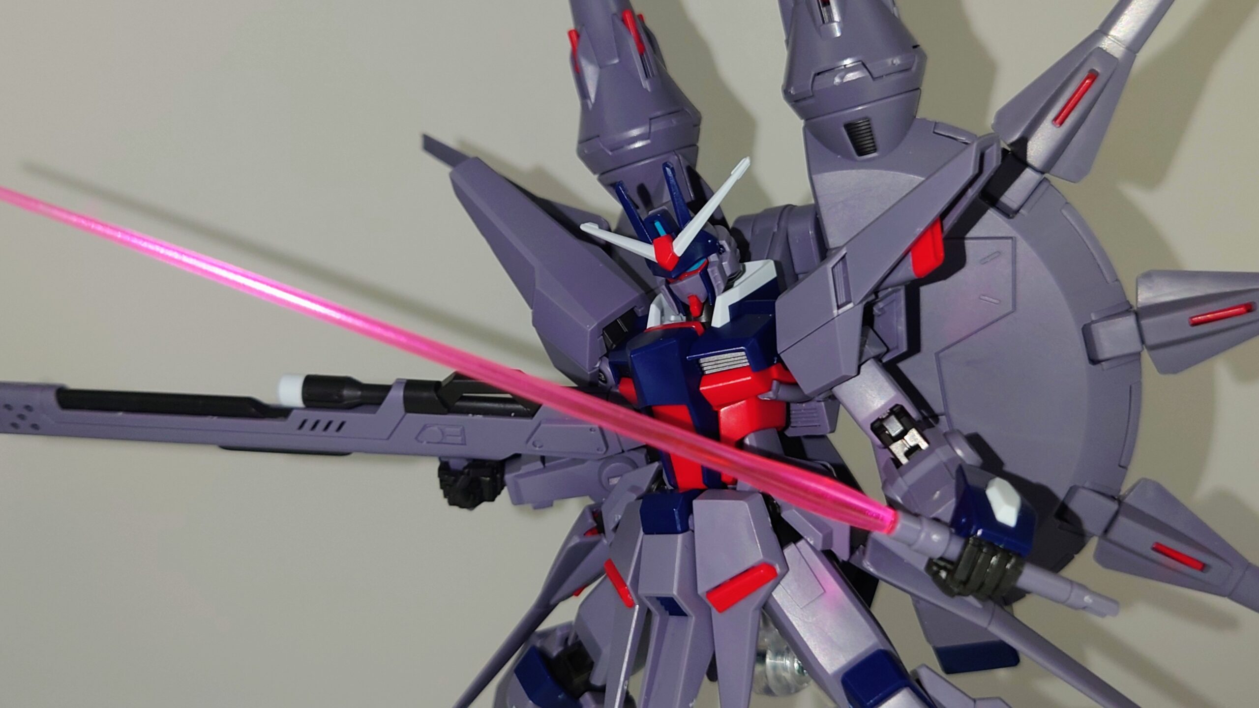 レビュー542 HGCE 1/144 レジェンドガンダム | しょくGUN